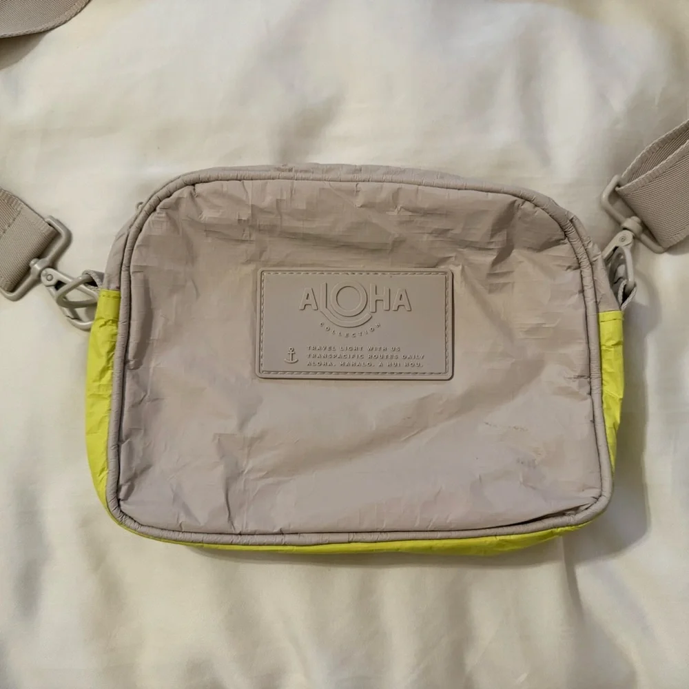 ALOHA Collection Beige and Neon Yellow Crossbody Messenger Bag